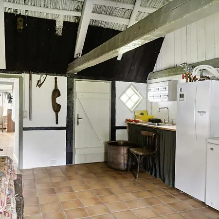 Feriehus Renovated Stable With Seaweed Roof On Laeso